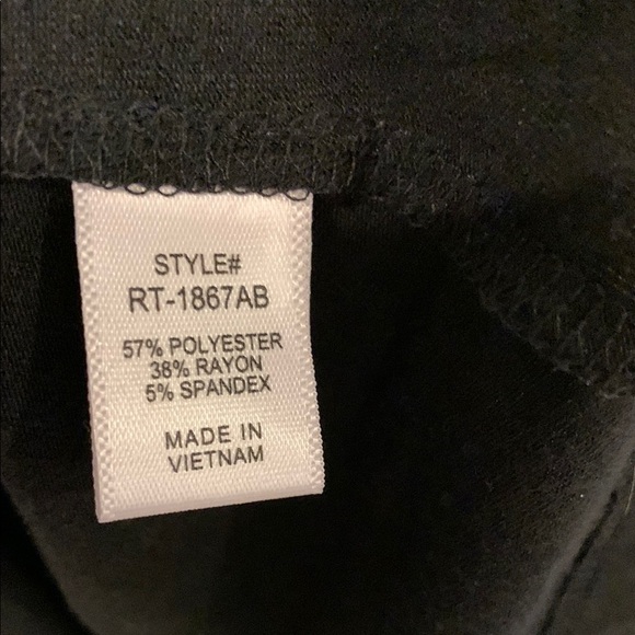 Zenana Outfitters Black Camisole Top - Picture 3 of 5